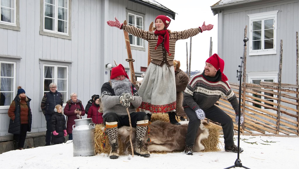 Vauldalen Fjellhotell og Julemarked p� R�ros 2. desember